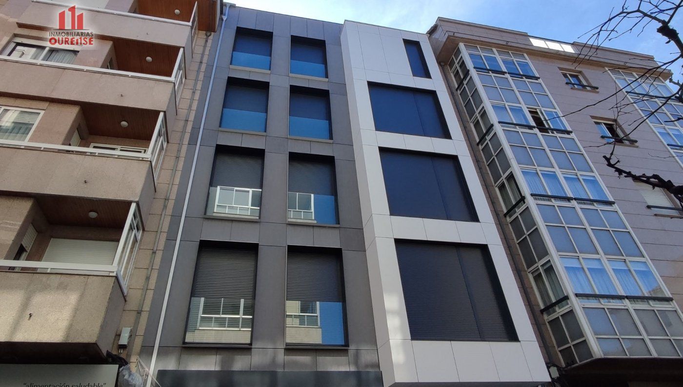 Exterior view of Flat to rent in Ourense Capital   with Heating, Terrace and Storage room
