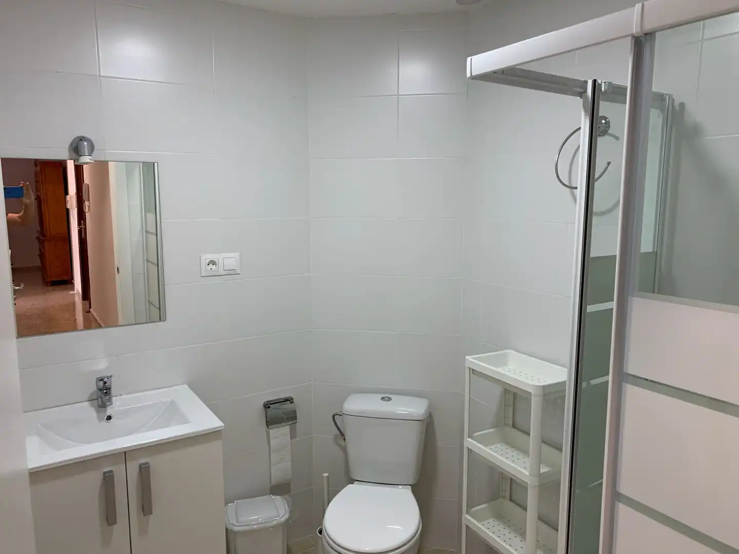 Bathroom of Attic for rent in Granada  with Air Conditioner, Heating and Terrace