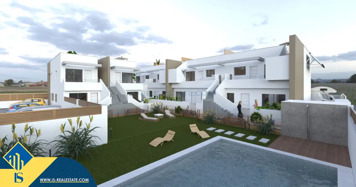 Apartament amb piscina en venda a Pilar de la Horadada ciudad