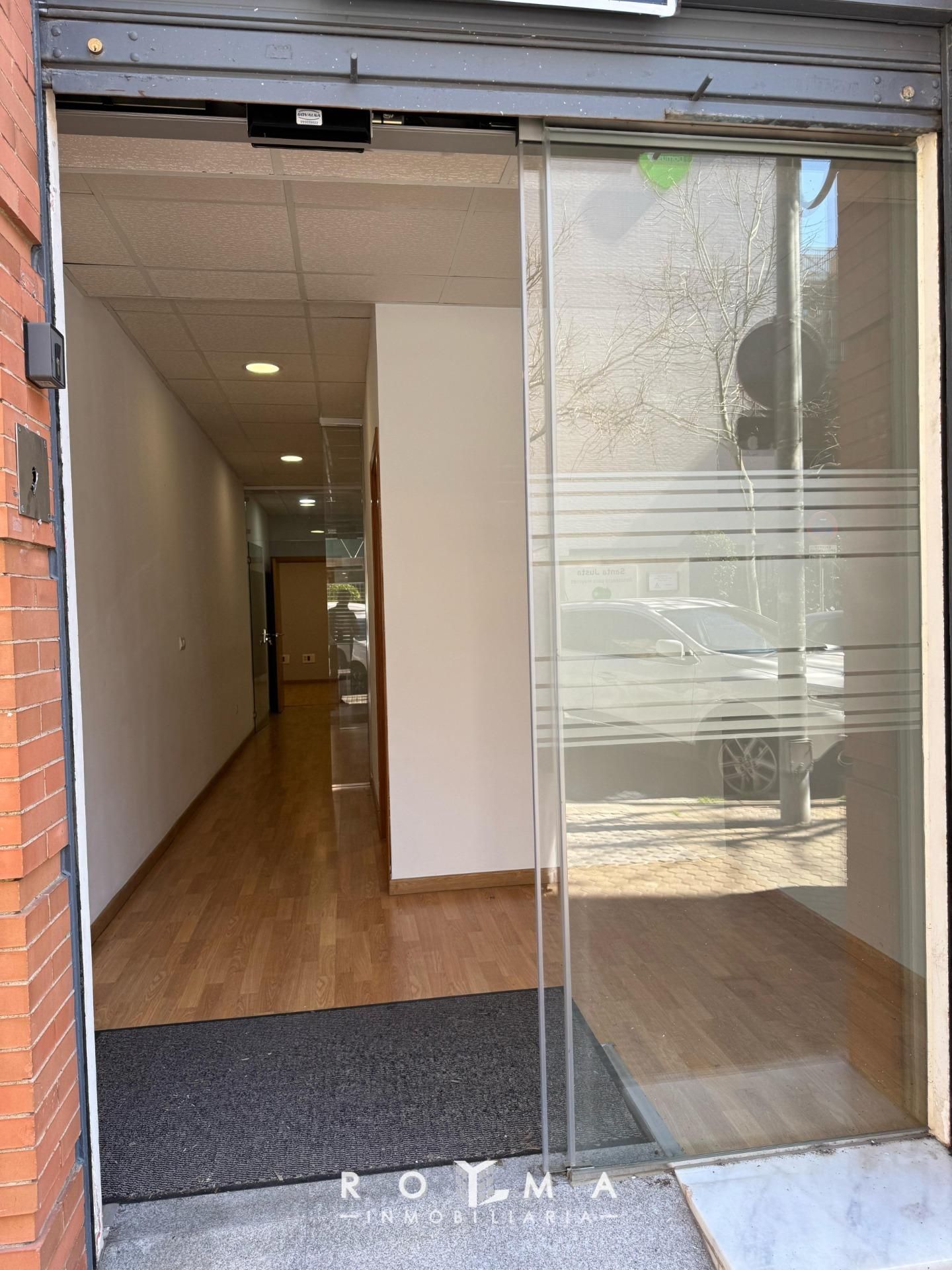Oficina de lloguer en  Sevilla Capital amb Aire condicionat i Calefacció