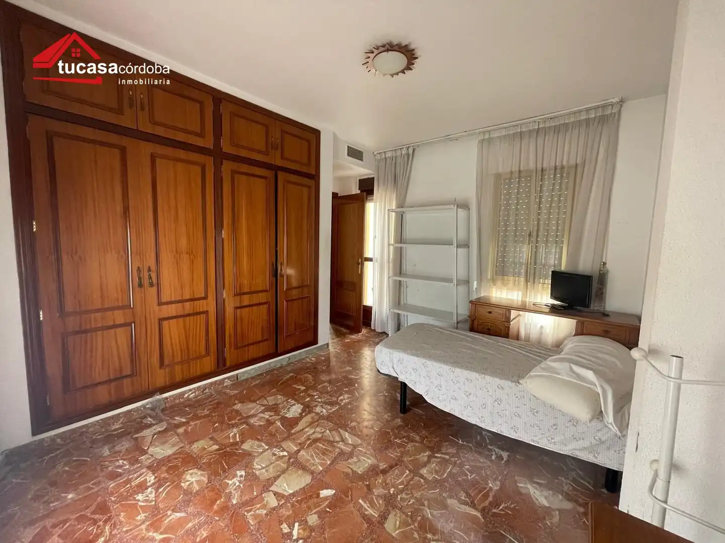 Habitación de Casa o chalet en venta en Periurbano Oeste - Sierra
