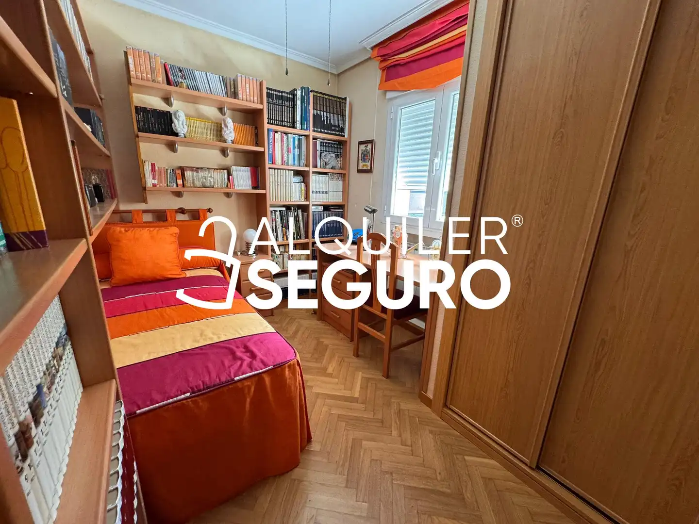 Habitación de Piso de alquiler en Madrid con Calefacción, Terraza y Amueblado