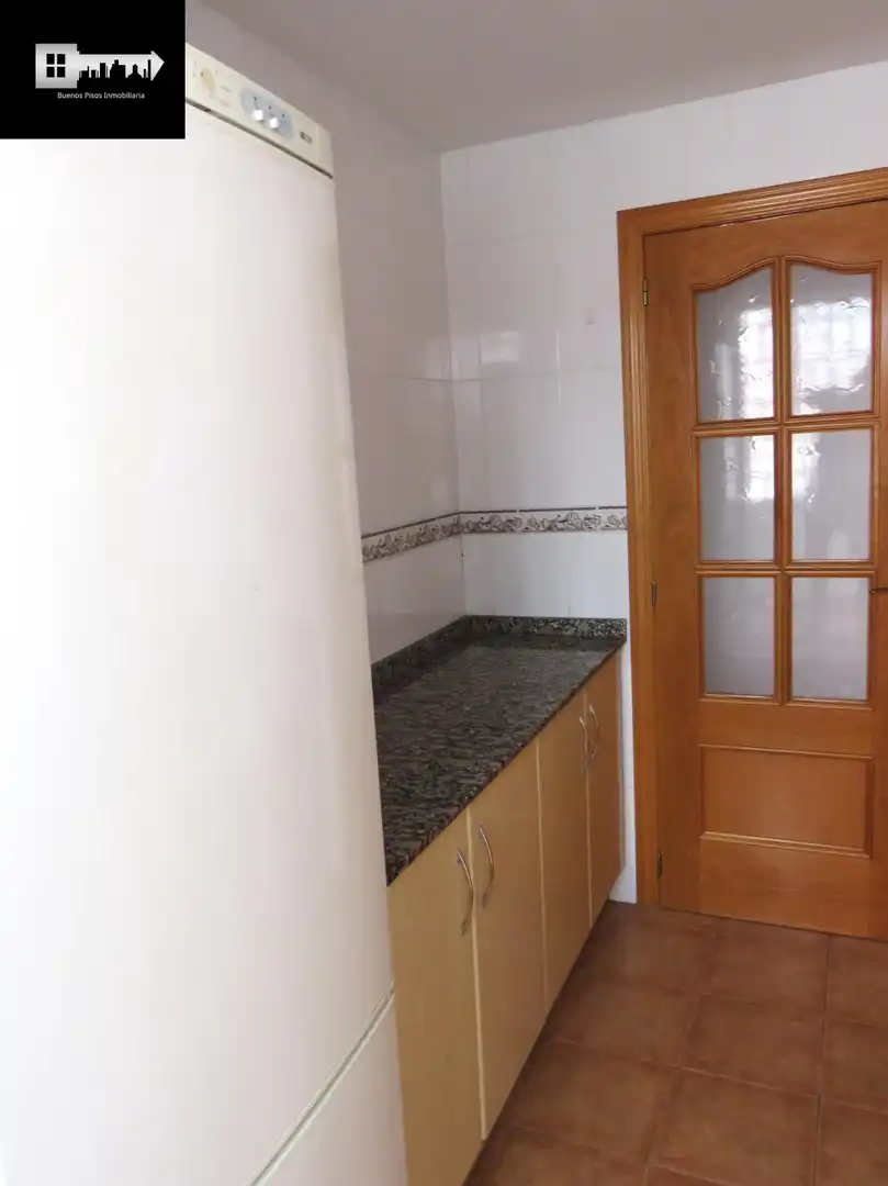 Cocina de Piso en venta en Alicante / Alacant con Aire acondicionado y Amueblado