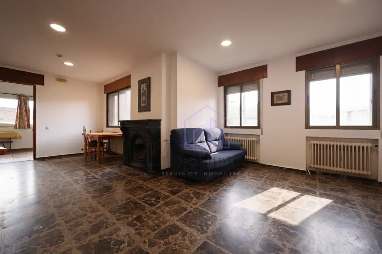 Chalet con terraza en venta en Calle de la Rosaleda, imagen 7
