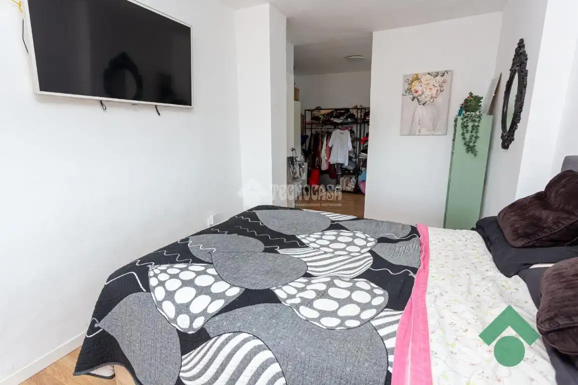 Bedroom of Flat for sale in Algeciras  with Furnished