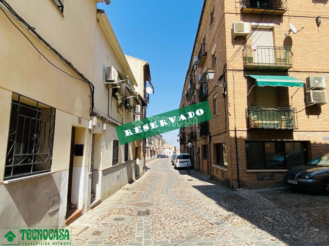 Vista exterior de Pis en venda en  Toledo Capital amb Aire condicionat, Calefacció i Terrassa