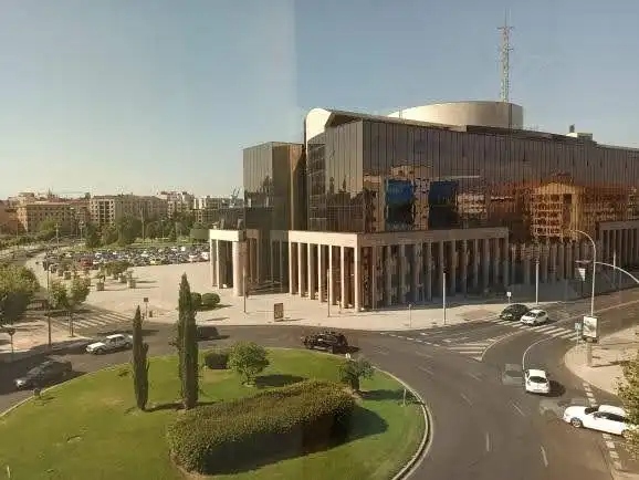Exterior view of Office for sale in León Capital   with Heating