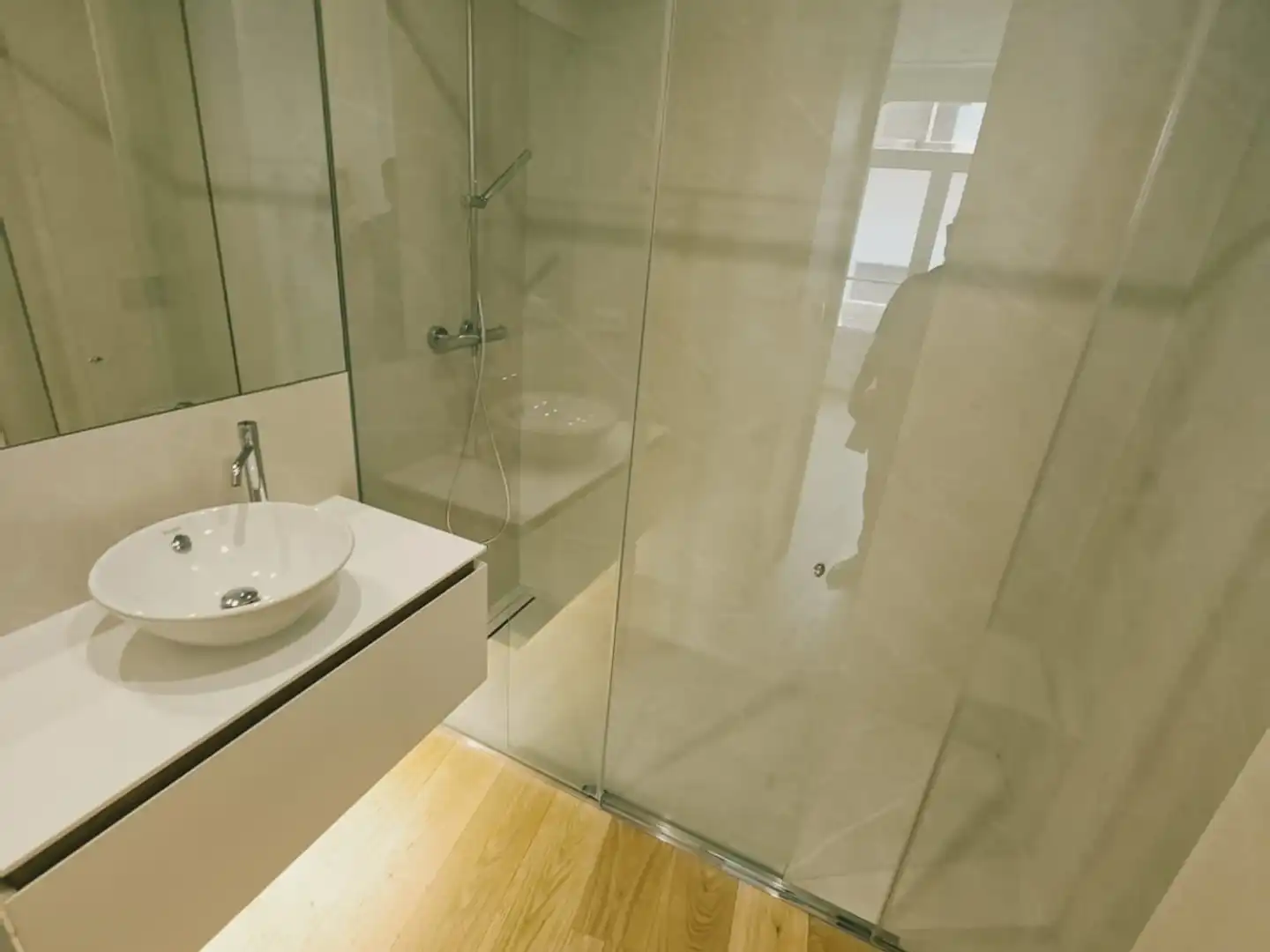 Bathroom of Flat for rent in Murcia  with Air Conditioner, Heating and Washing machine