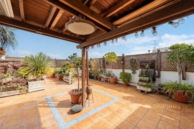 Piso en Venta en Calle Hernán Pérez de Grado, 1 en Vegueta