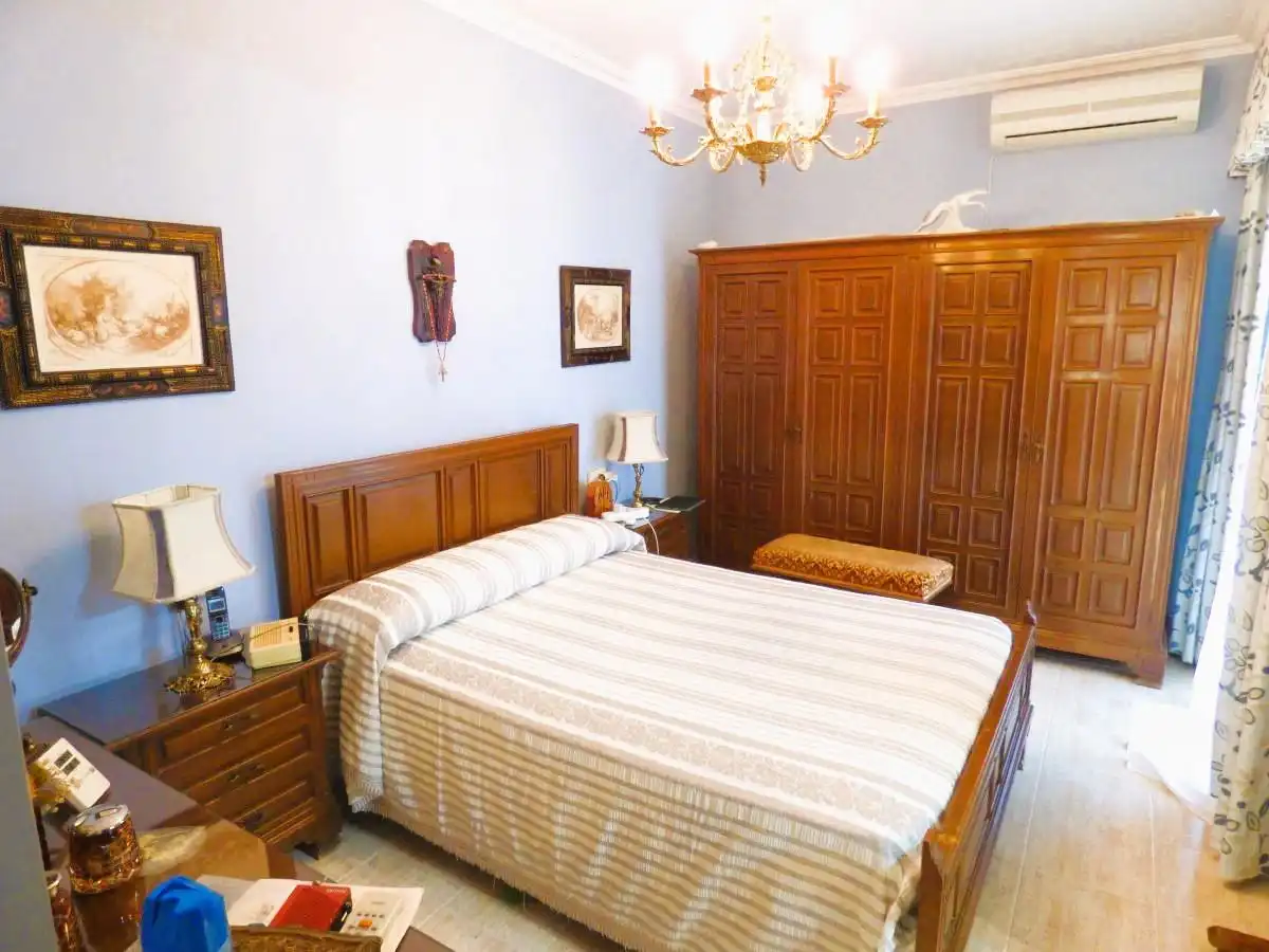 Habitación de Casa adosada en venta en Benidorm con Aire acondicionado y Internet