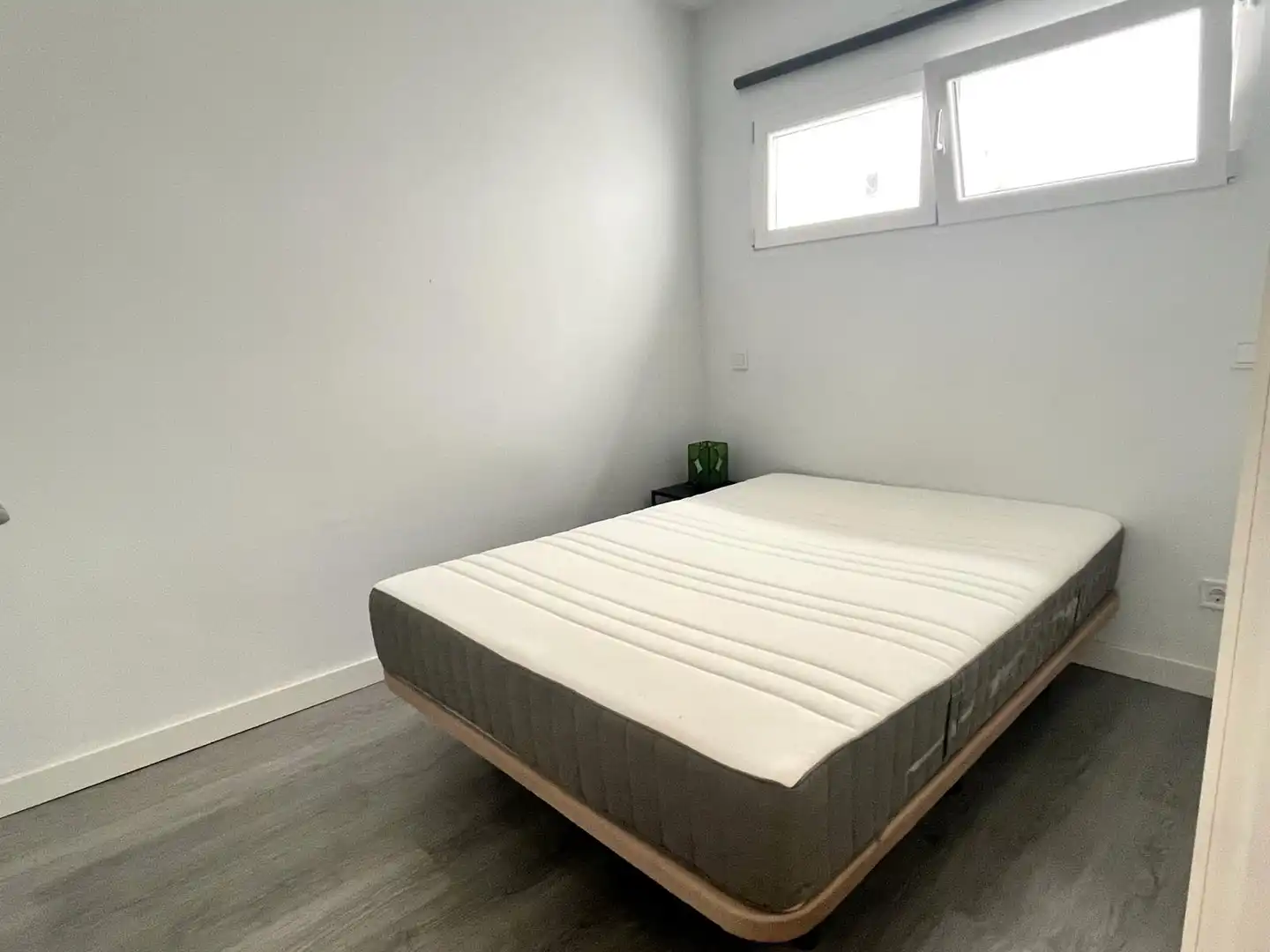 Habitación de Apartamento en venta en Madrid con Calefacción
