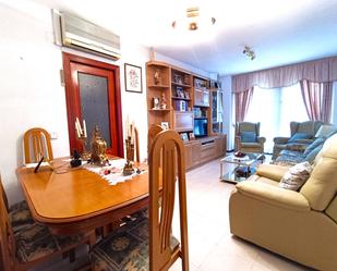 Living room of Flat for sale in Aranjuez  with Air Conditioner