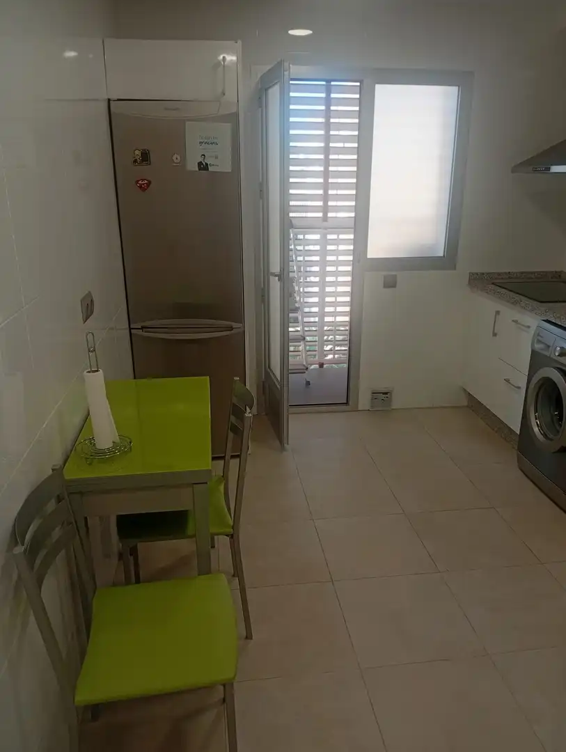 Küche von Wohnung zur Miete in Málaga mit Klimaanlage, Heizung und Möbliert