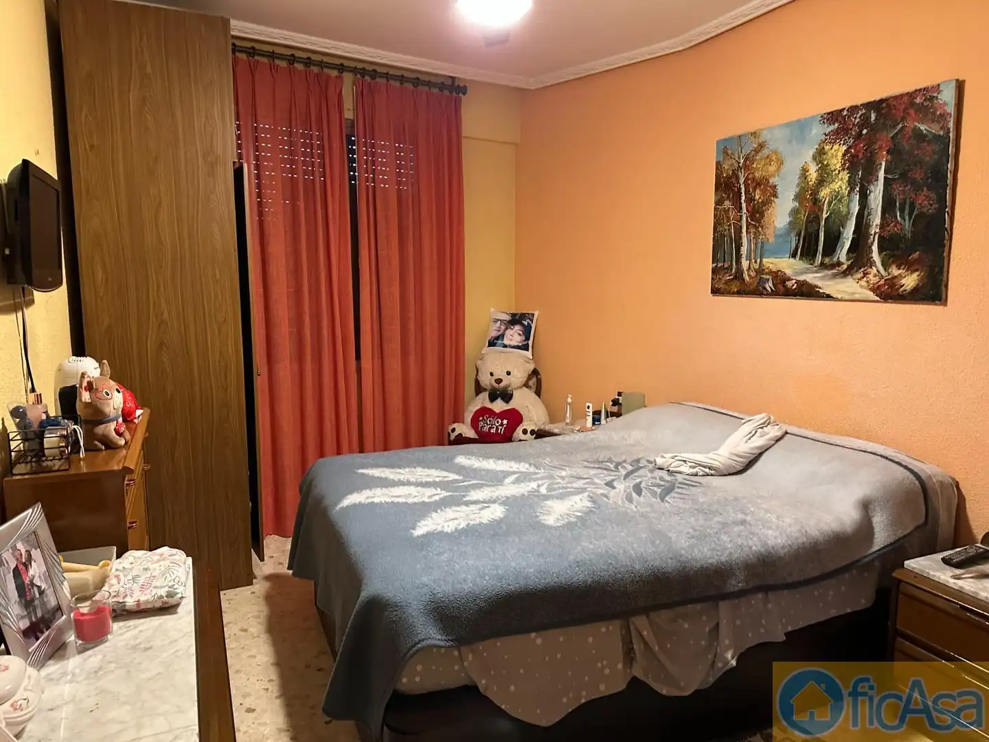 Habitación de Apartamento en venta en Castellón de la Plana / Castelló de la Plana con Aire acondicionado y Balcón