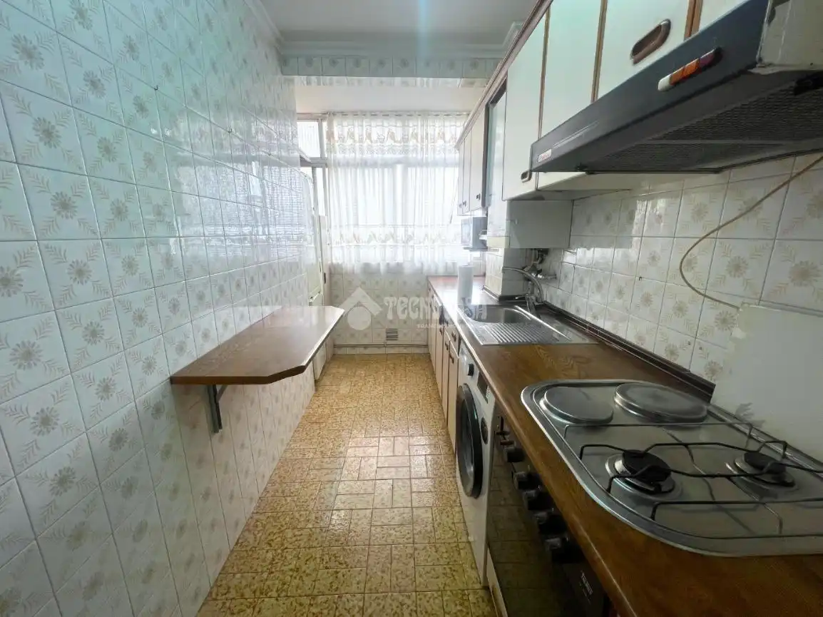Cuina de Pis en venda en Zaragoza amb Calefacció