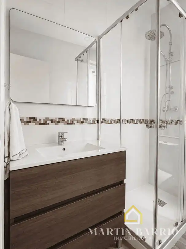 Bathroom of Flat for sale in Sestao   with Balcony and Alarm