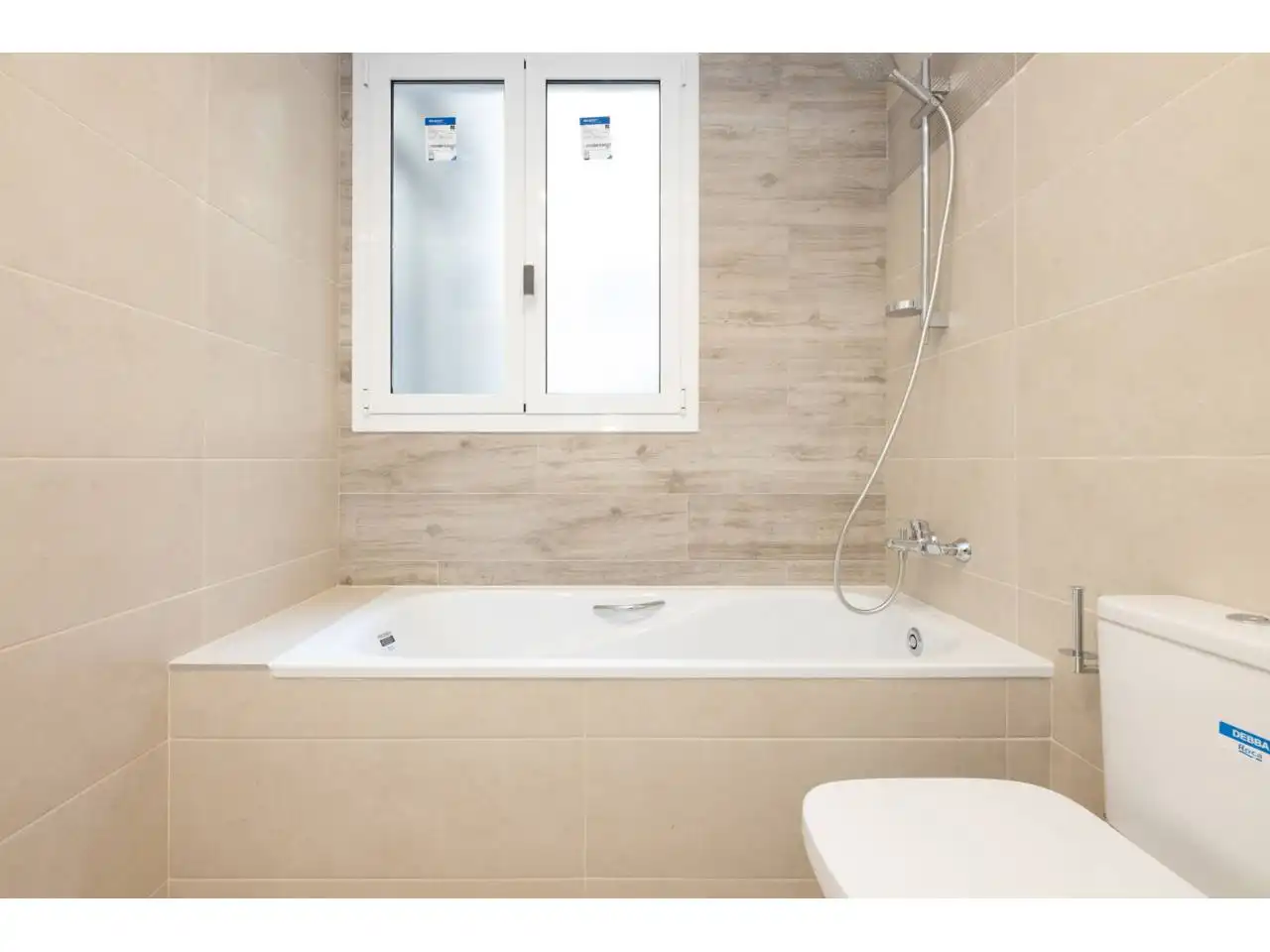 Baño de Piso en venta en Barcelona con Terraza