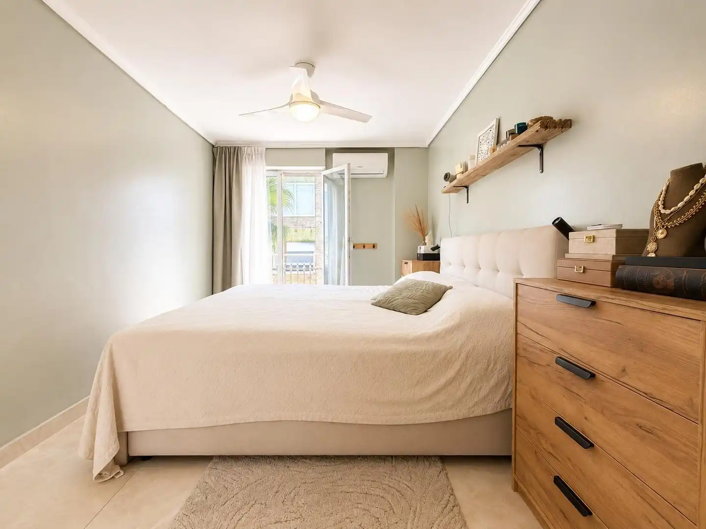 Apartment with terrace for sale in JOAQUIN CHAPAPRIETA 23, imagen 16