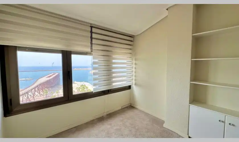 Habitación de Ático en venta en Almería con Aire acondicionado, Calefacción y Terraza