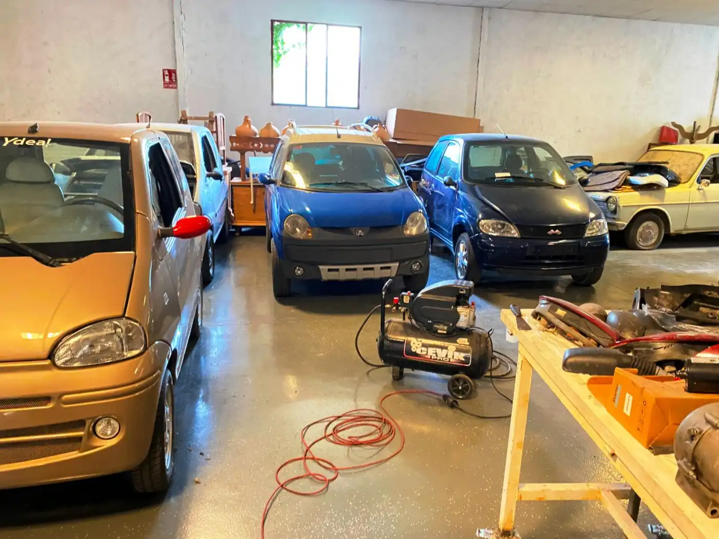 Aparcament de Nau industrial en venda en Murcia