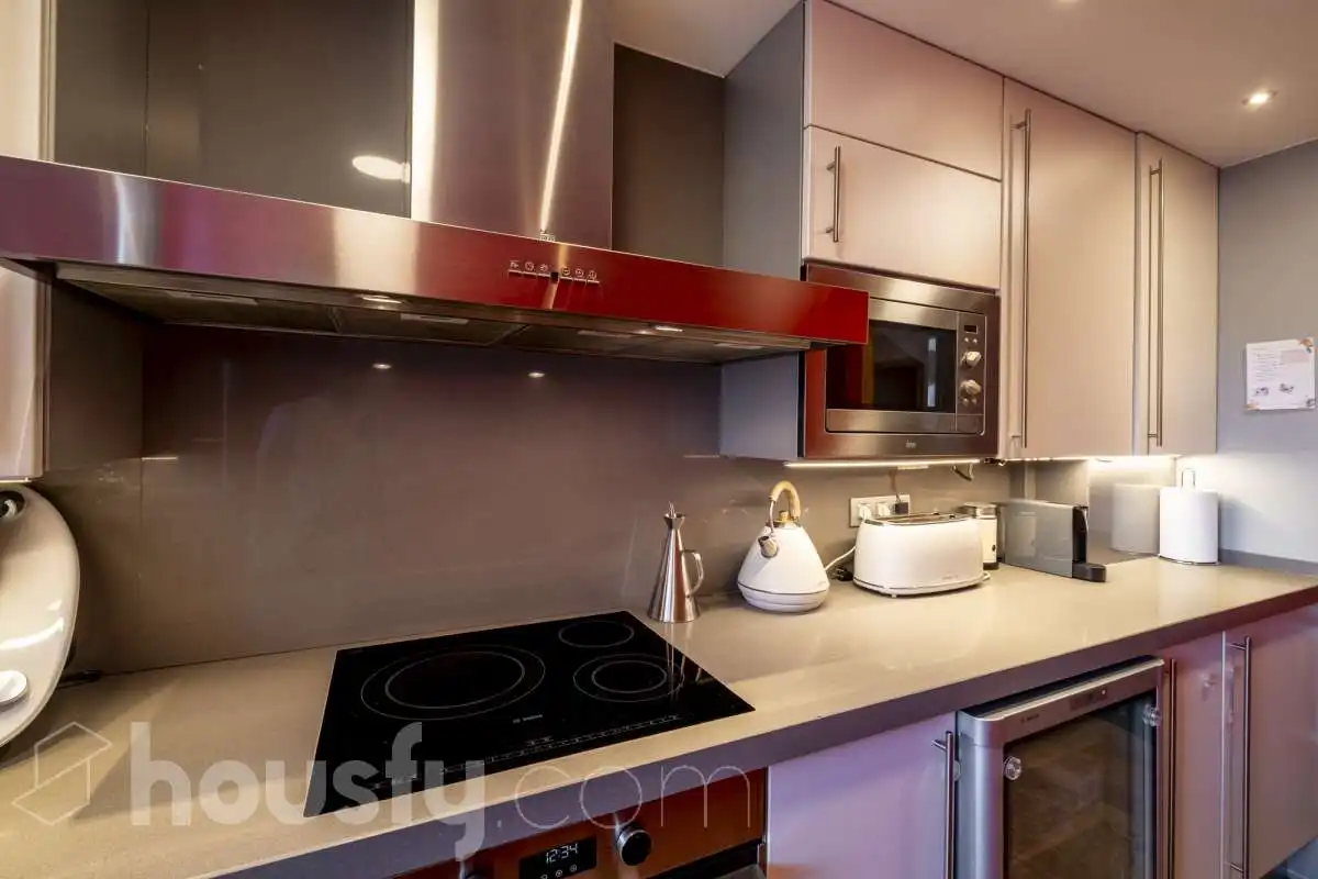 Appartamento con terrazza in vendita a Carrer del Doctor Fleming ., imagen 10