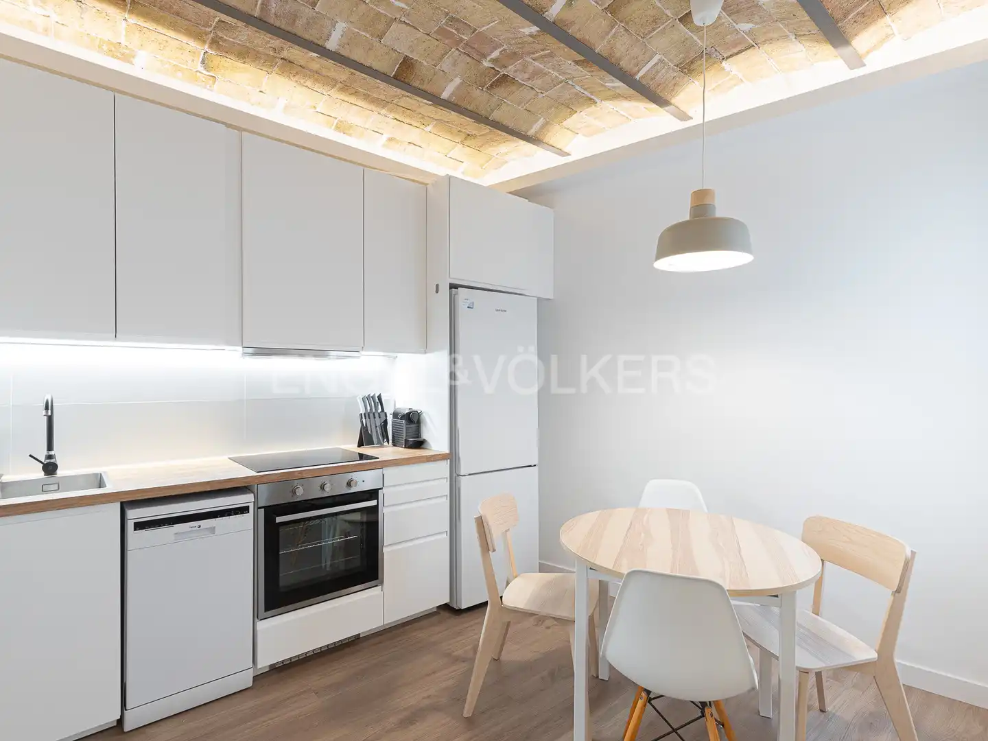 Kitchen of Flat for rent in Barcelona  with Air Conditioner, Heating and Furnished