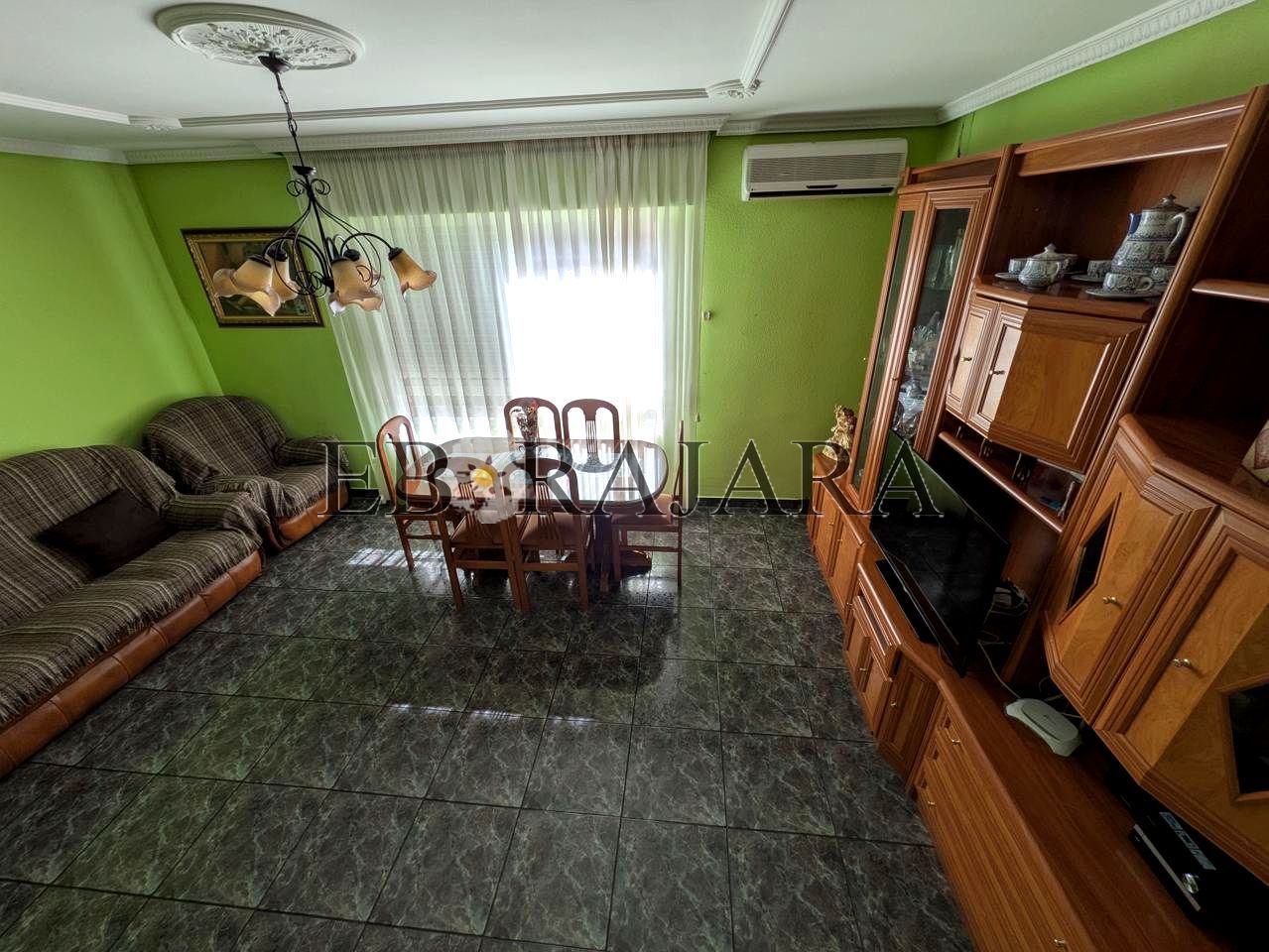 Sala d'estar de Casa adosada en venda en Talavera de la Reina amb Aire condicionat, Calefacció i Terrassa