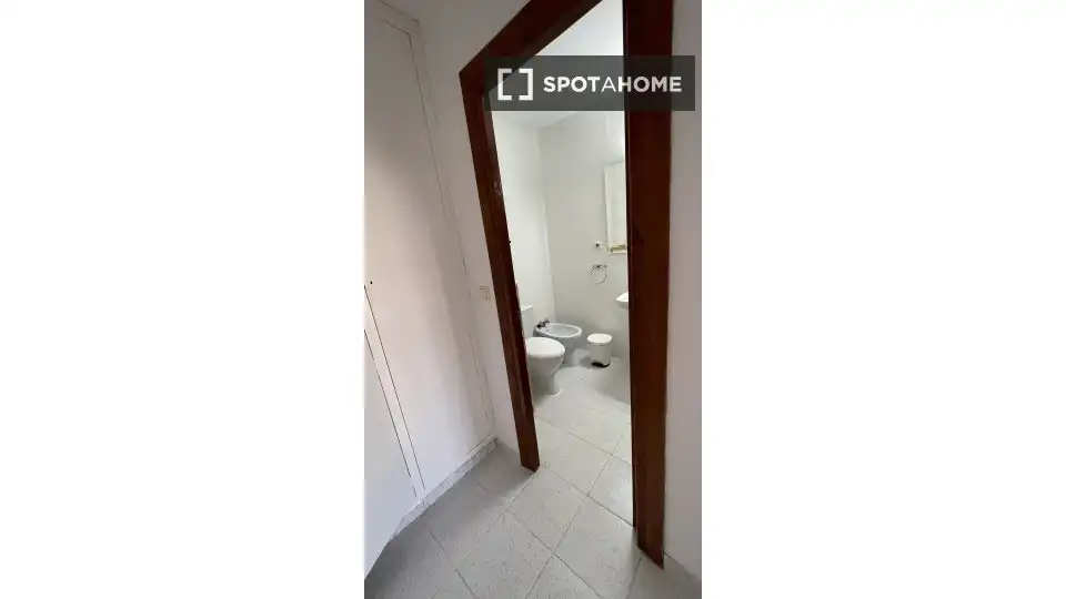 Bedroom of Flat for share in Ciudad Jardín - Tagarete - El Zapillo