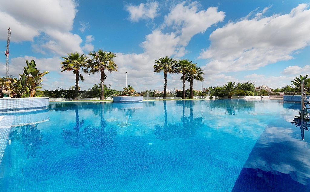 Swimming pool of Attic to rent in Ayamonte  with Air Conditioner, Terrace and Furnished