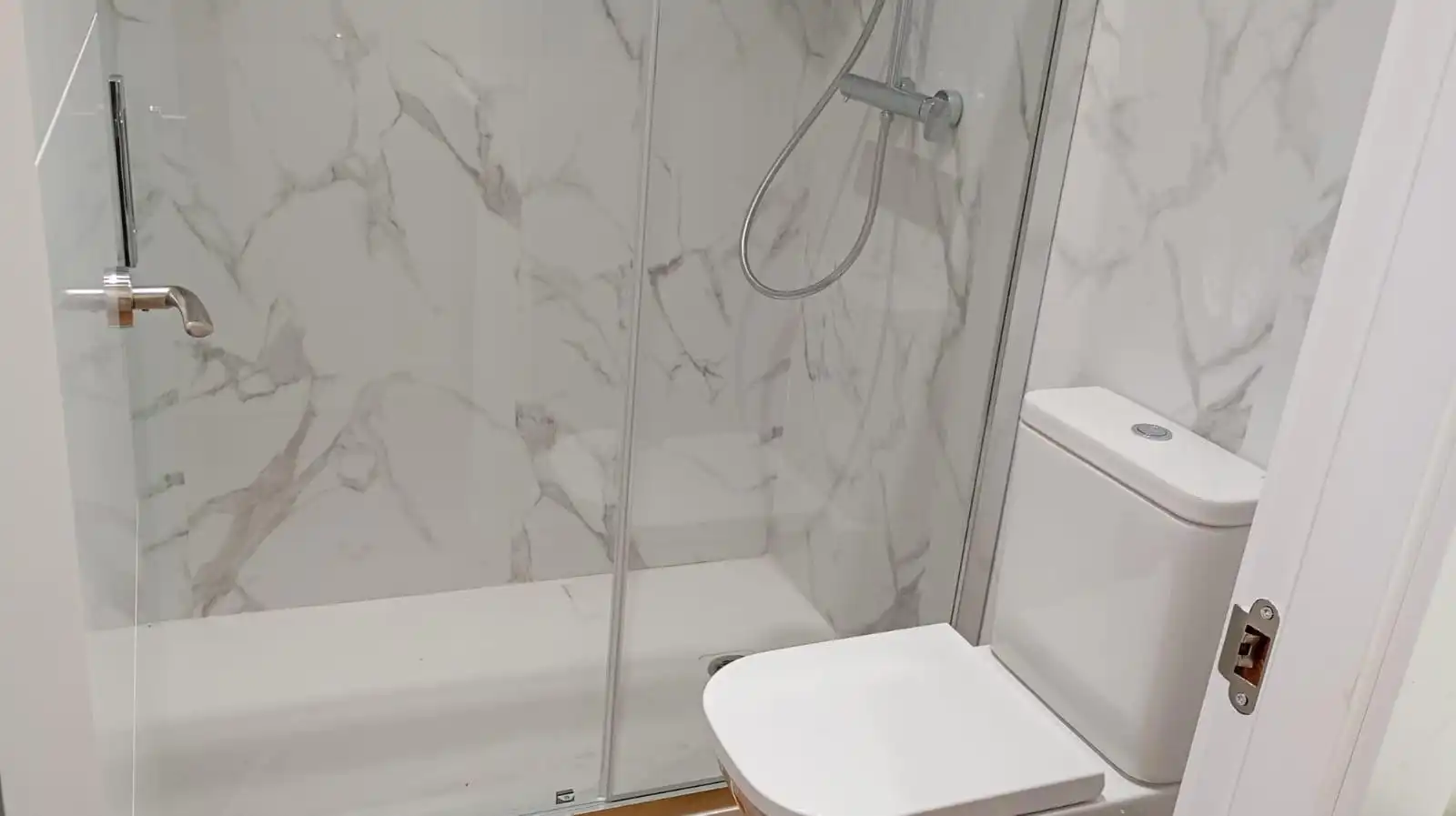 Bathroom of Lofts for rent in Córdoba  with Air Conditioner and Furnished