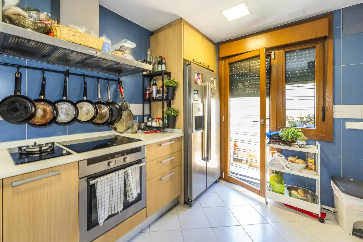 Casa adosada en venta en C. Gutiérrez Canales, Canillejas