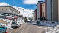 Exterior view of Flat for sale in Sierra Nevada  with Air Conditioner