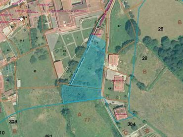 Terreny residencial en venda a Calle Larrebazterrea 24
