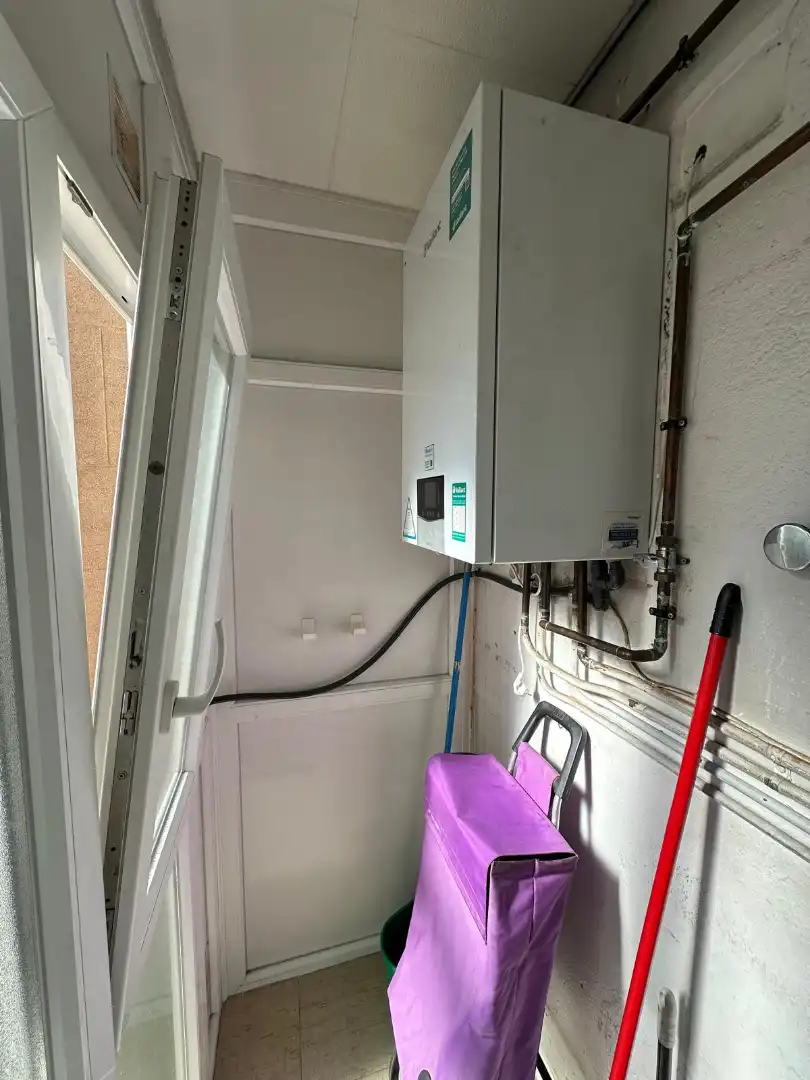 Baño de Piso en venta en Capiscol - Gamonal