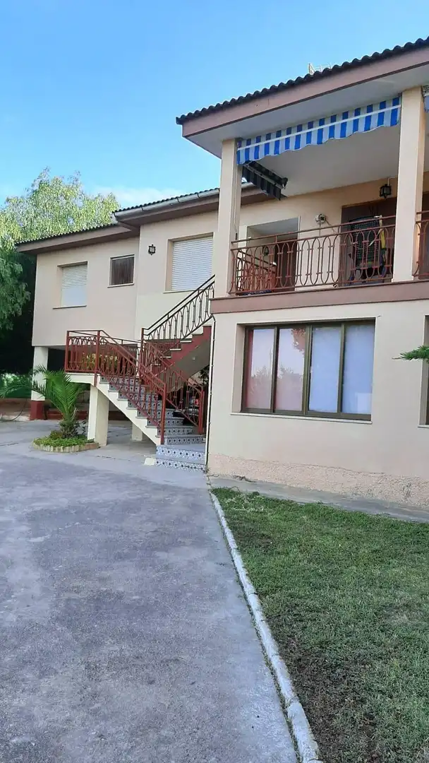 Vista exterior de Casa o chalet en venta en Torrent con Jardín privado, Terraza y Trastero