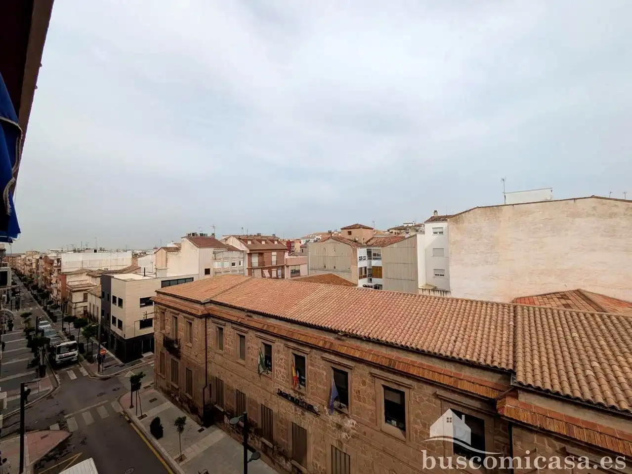 Vista exterior de Pis en venda en Linares amb Aire condicionat