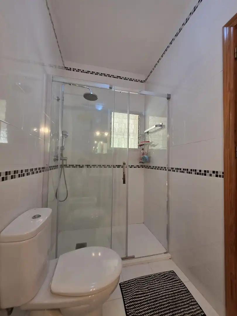 Chalet con piscina en venta en Palomares del Río, imagen 24