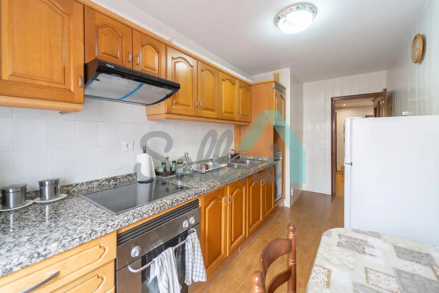 Cocina de Piso en venta en Oviedo  con Calefacción, Parquet y Trastero