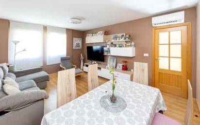 Living room of Flat for sale in Monachil  with Heating and Terrace