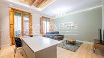 Living room of Flat for sale in  Barcelona Capital  with Air Conditioner, Heating and Terrace