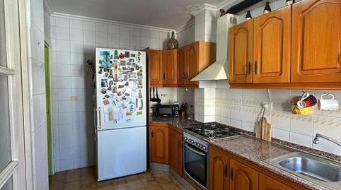 Foto 4 de Piso en venta en C. Enrique Ayuso Miró, Vistabella,  Murcia Capital