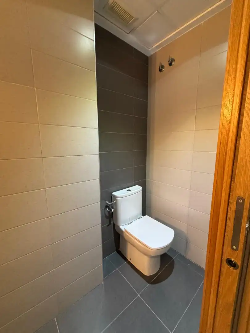 Bathroom of Houses for sale in Sueca  with Air Conditioner, Terrace and Storage room