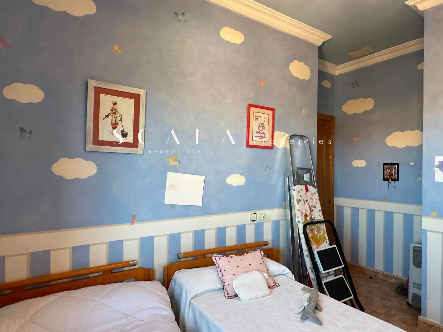 Habitación de Casa o chalet en venta en Nambroca con Aire acondicionado, Calefacción y Jardín privado