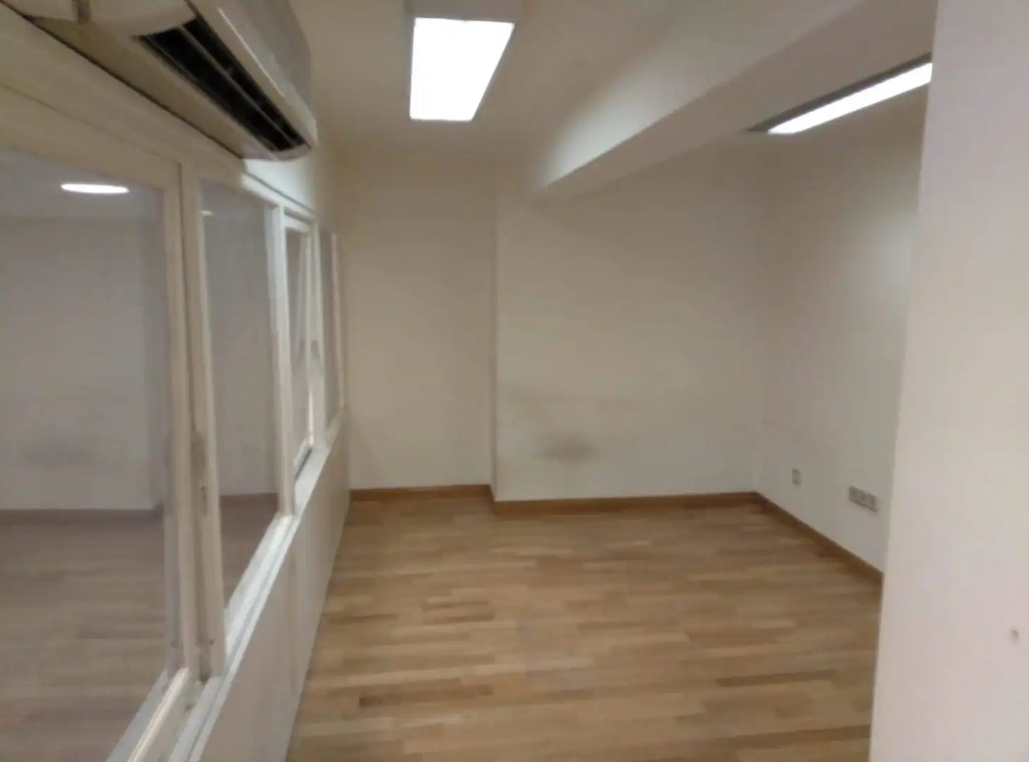 Business premises to rent in Avenida de Filipinas 4, imagen 24