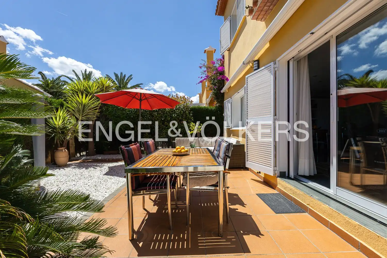 Terraza de Casa o chalet en venta en Dénia con Aire acondicionado, Calefacción y Jardín privado