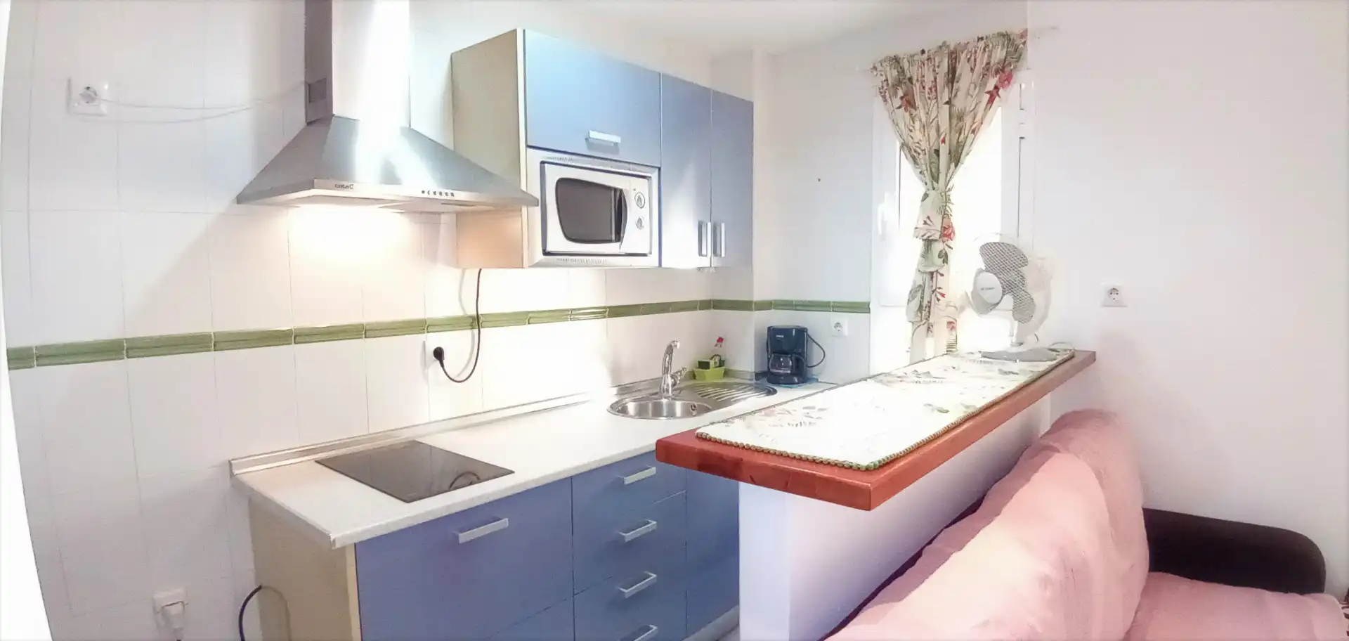 Küche von Wohnung zum Verkauf in Camas mit Klimaanlage, Möbliert und Waschmaschine