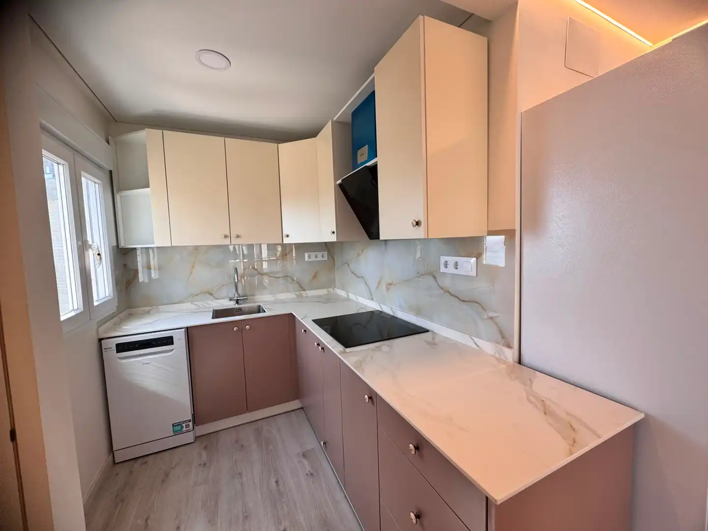Piso con ascensor en venta en Avenida Rosa de los Vientos 11, imagen 18