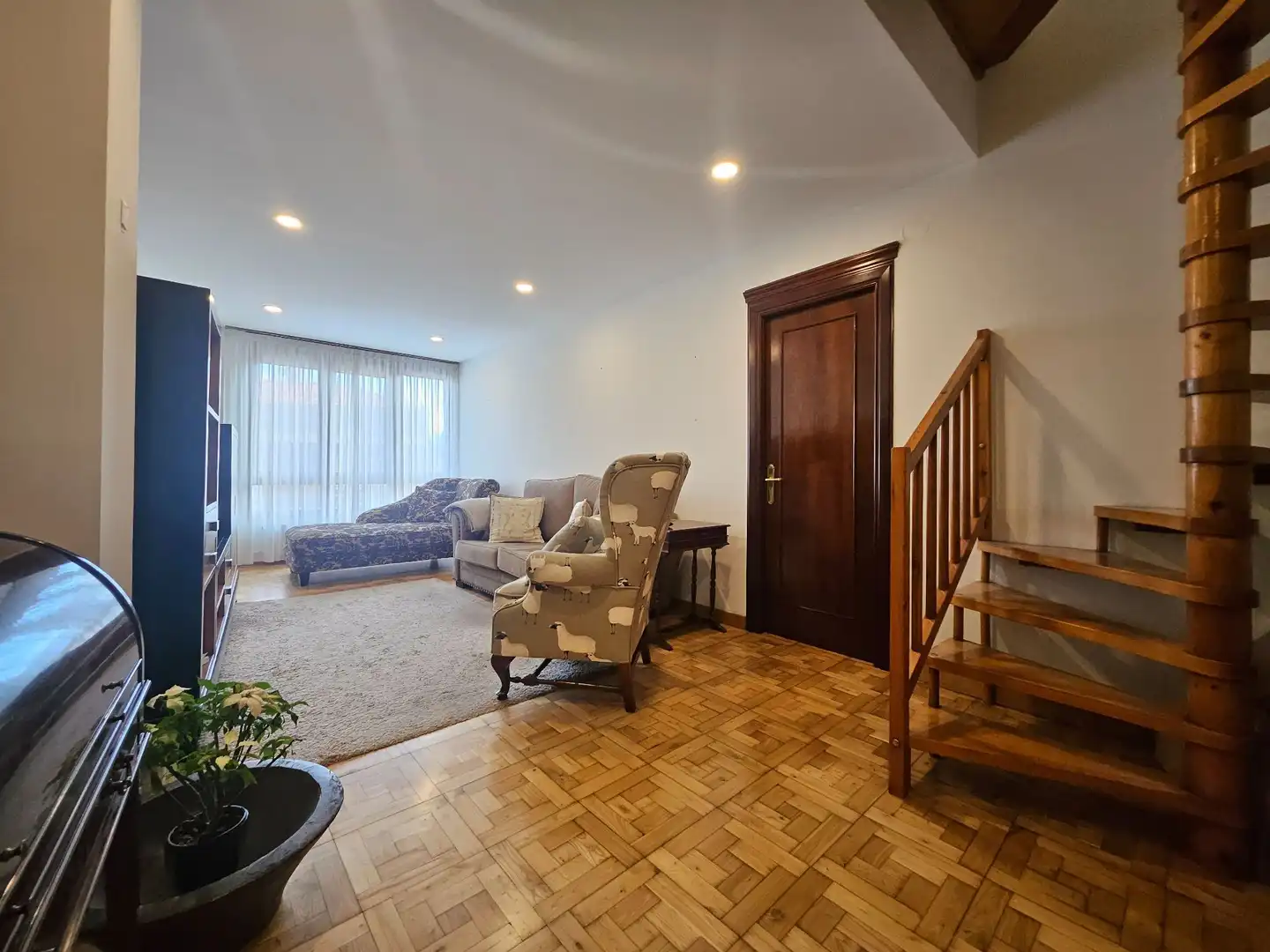 Dúplex en venta en Torrelavega  con Calefacción y Amueblado