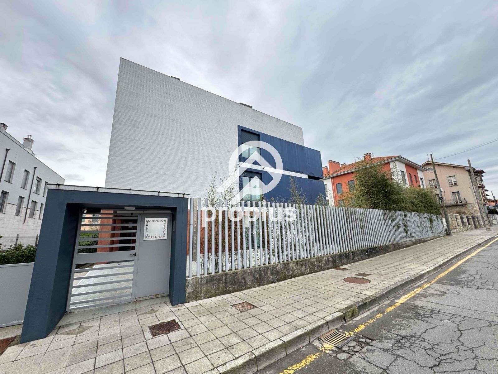 Exterior view of Flat for sale in Llanes  with Heating, Terrace and Storage room