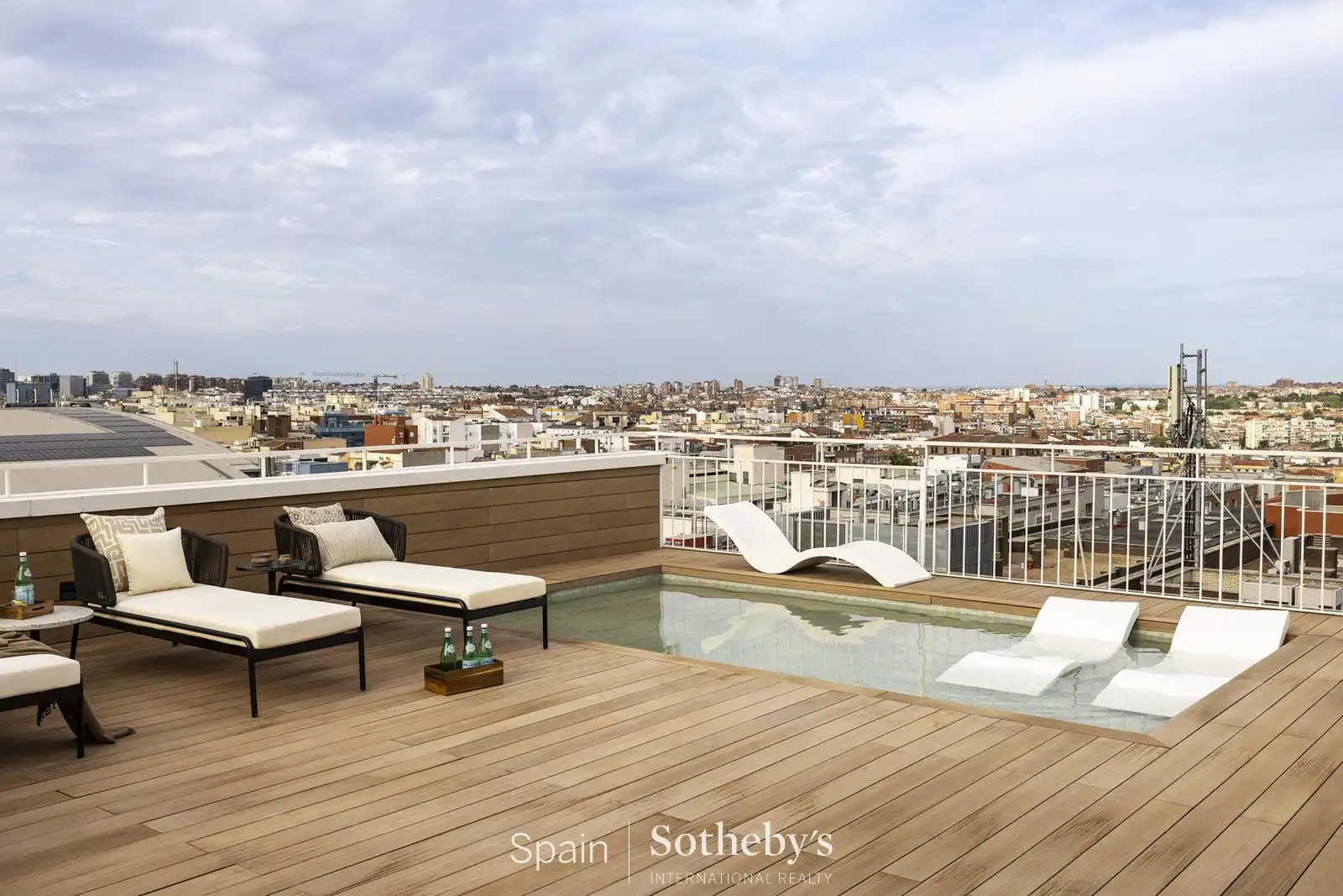 Terrace of Attic for sale in Madrid  with Air Conditioner, Terrace and Storage room
